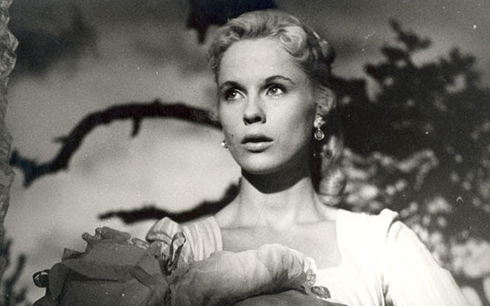 Sverige sörjer Bibi Andersson